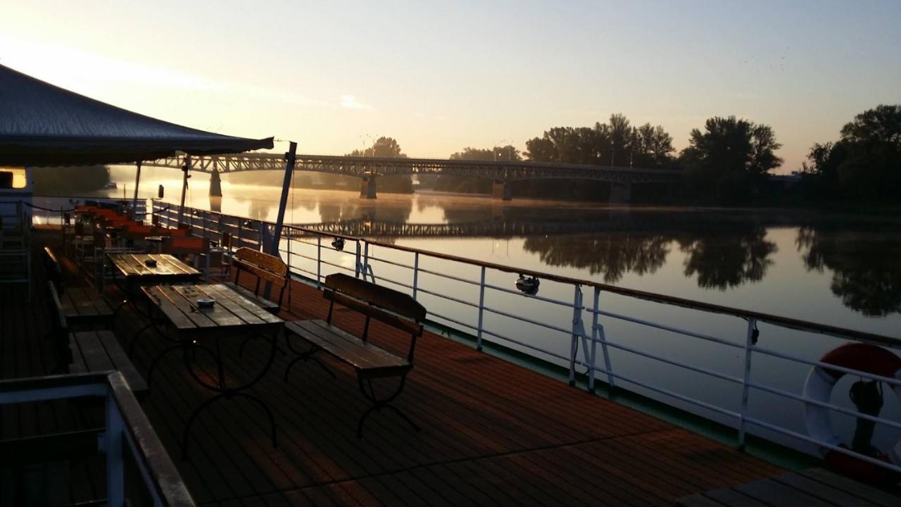 Florentina Boat Litoměřice 외부 사진